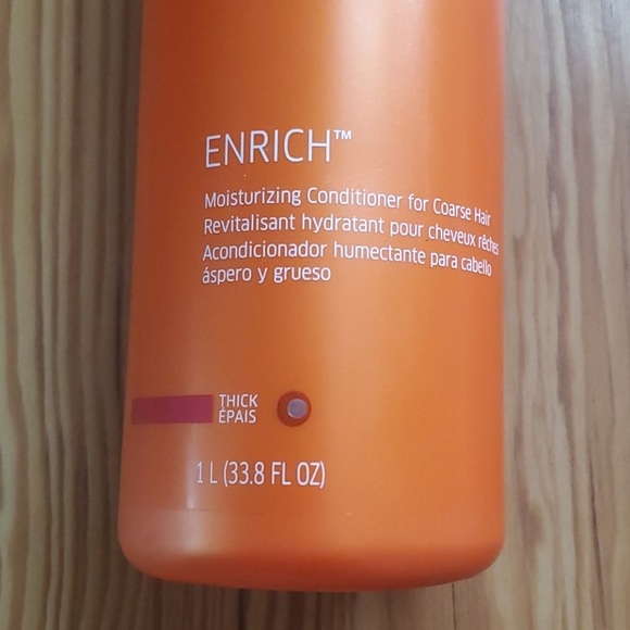 Wella Professionals Enrich Conditioner 1L - Picture 2 of 4